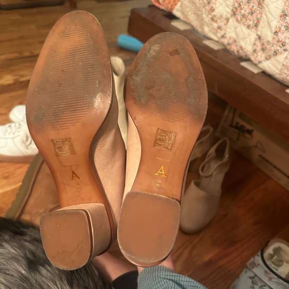 Emmeline Ankle Boots in Camel (Champagne) - Picture 2 of 3